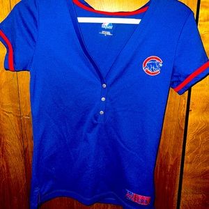 Cubs v neck shirt